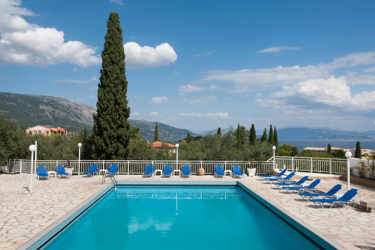 Mirabello Hotel Apartments Dassia  Dış mekan fotoğraf